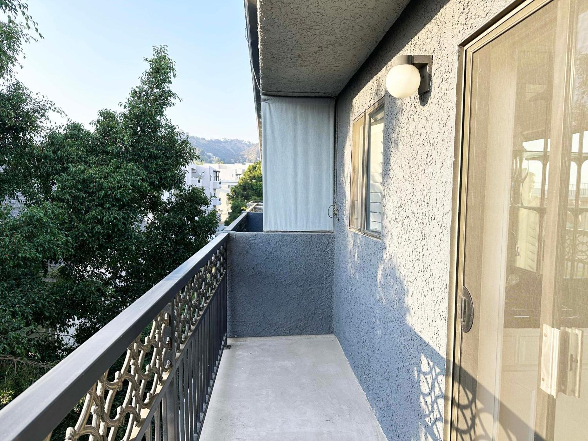 1 Bd Condominium Near Sunset Blvd Лос-Анджелес Экстерьер фото